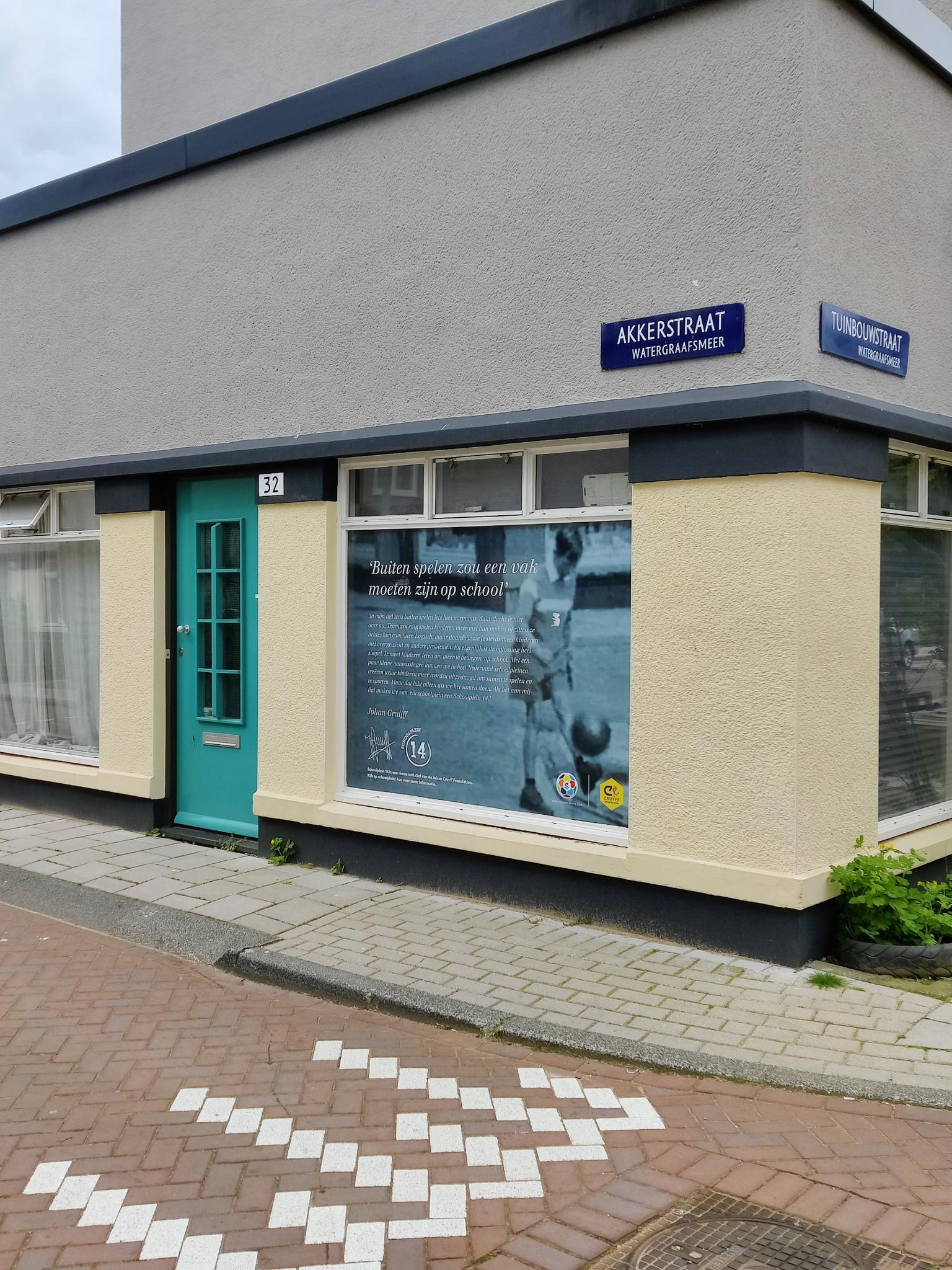 1807a41100c?width=3072&height=2304&crop=false&q=70