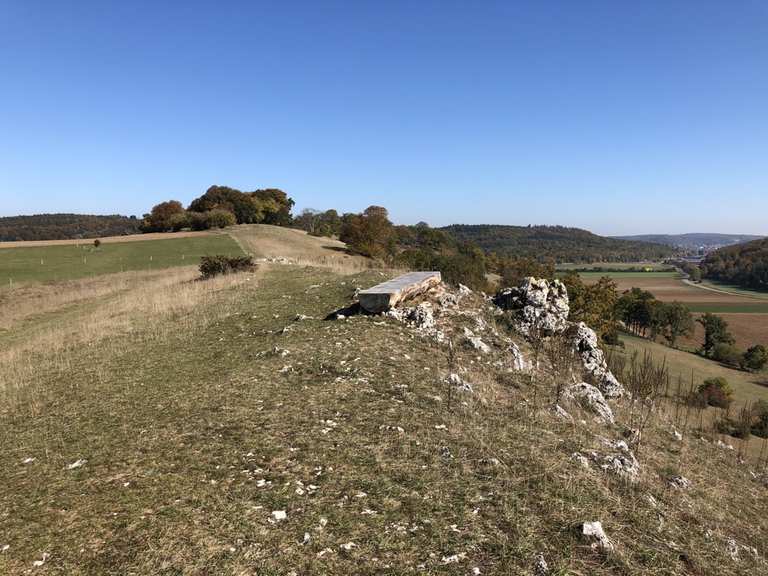 Meteorkrater-Rundwanderweg Steinheim am Albuch | Wanderung ...