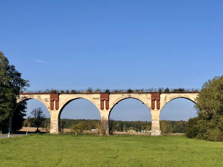 MeeraneBeiernNirkendorfKotteritzViaduktweg (12.10.22P