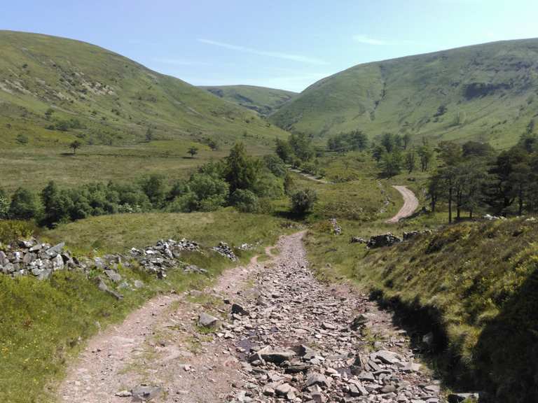 Hiking Sarn Helen - Roman Road through the Brecon Beacons | Komoot