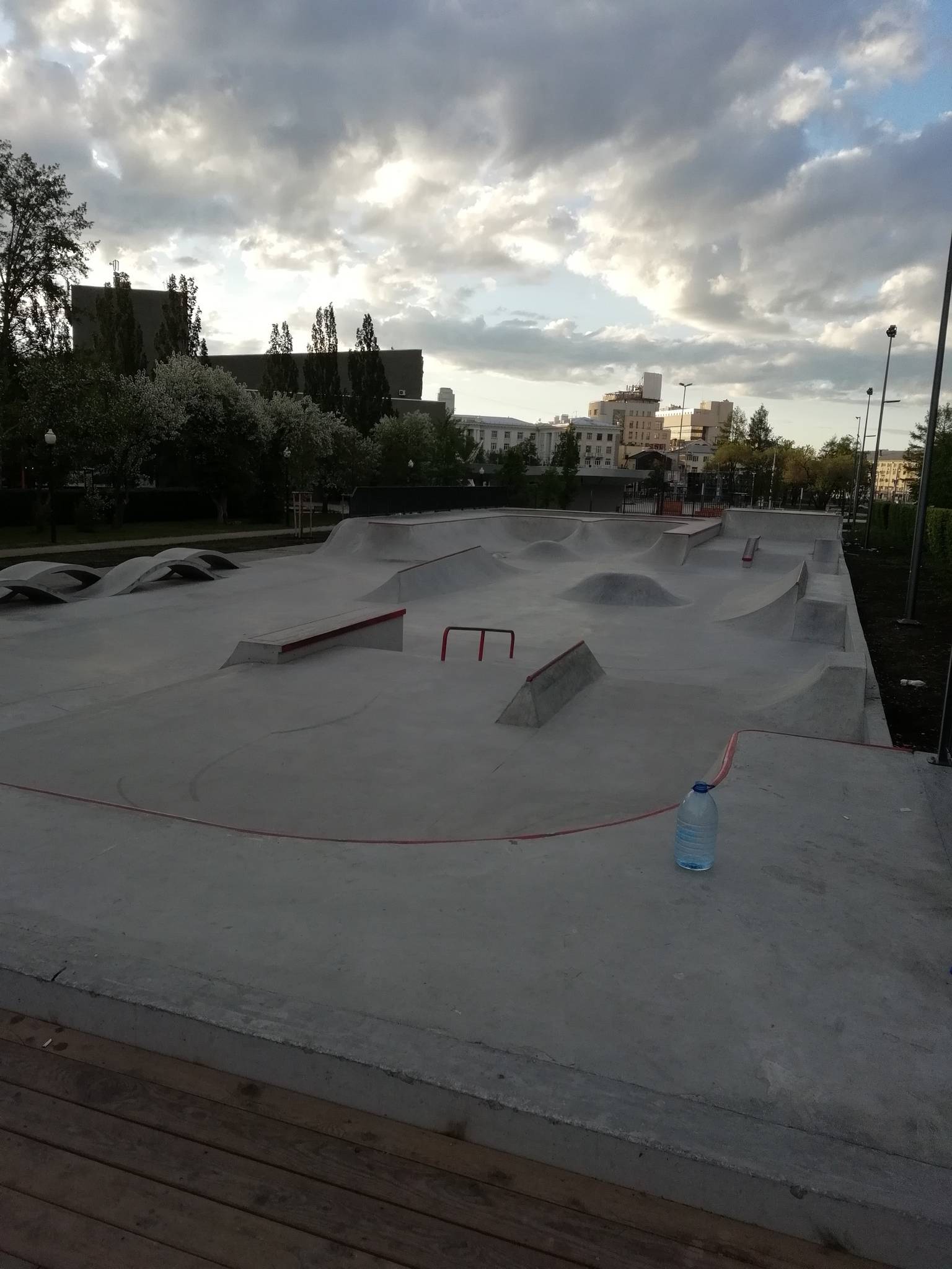 163f6b2e020?width=3072&height=2304&q=70