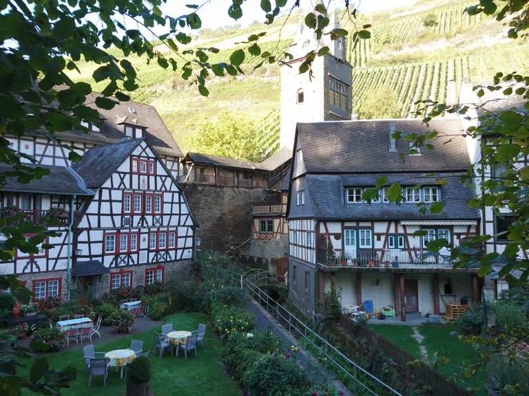 Bacharach -Stadtmauer Rundgang -Rhein | Wanderung | Komoot