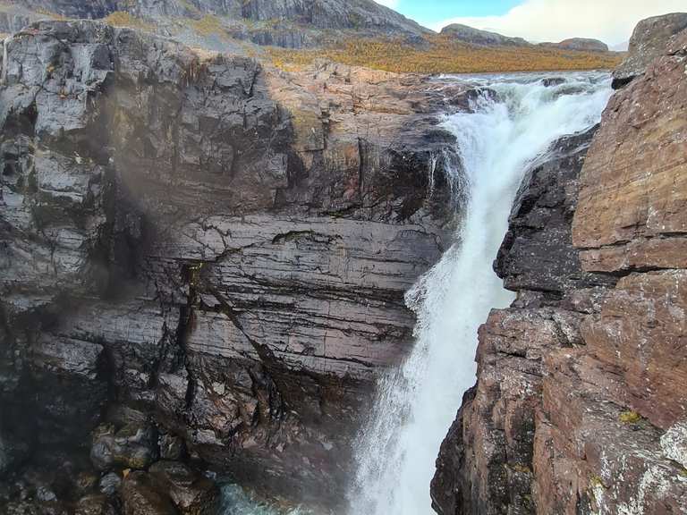 Nationalpark Stora Sjöfallet Wanderung zum Wasserfall Wanderung