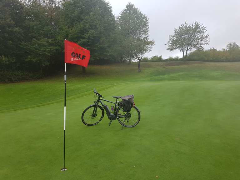 Bei Regen von Bliesen nach Bliesen und zum Golfplatz in